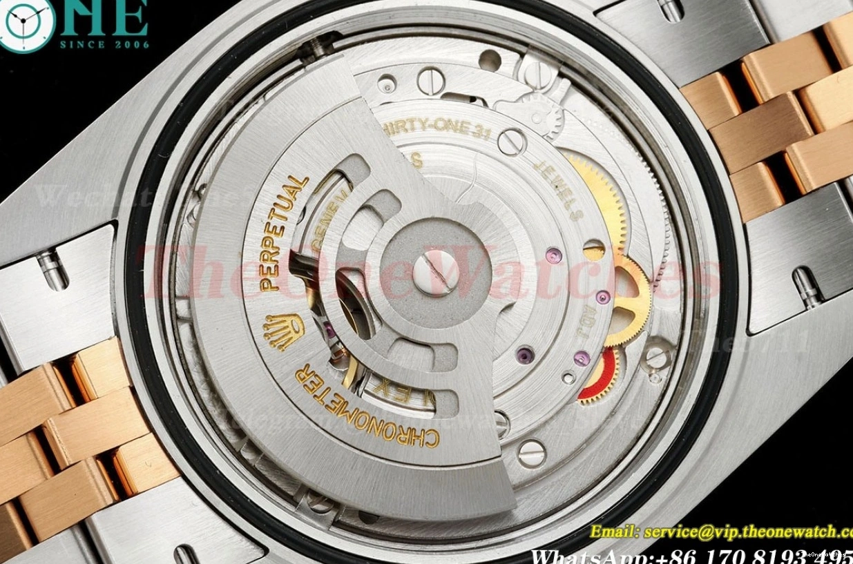 126331 A3235 Datejust Silver EWEF Textured 41mm Jub Stk SS RG 0325